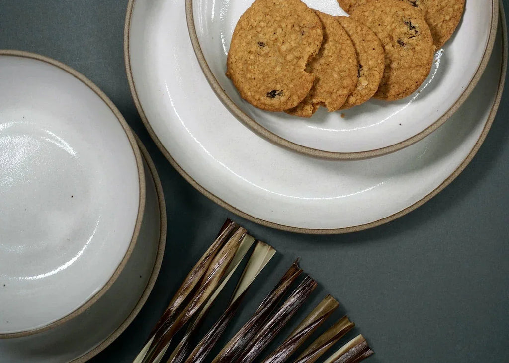 The Dinnerware Set - Gray/White New York Handcrafted