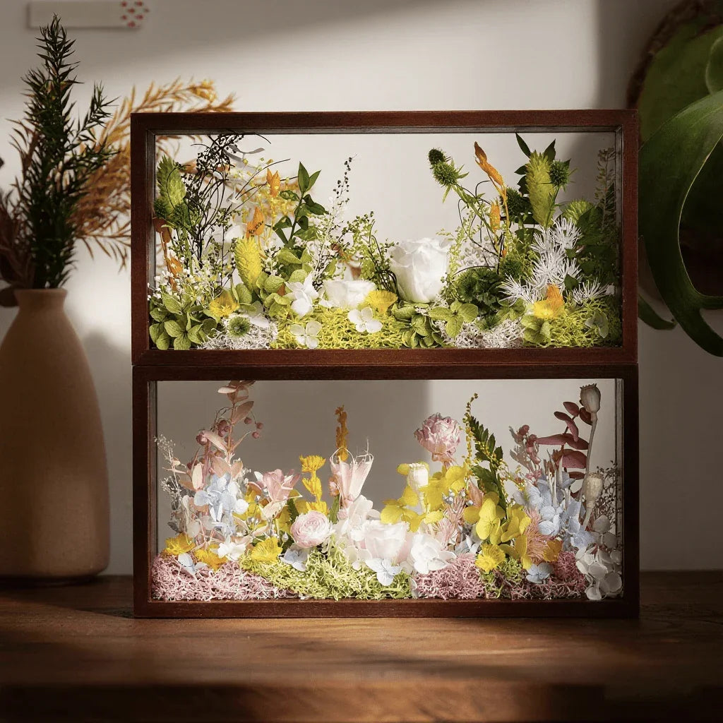 "Micro Landscape Frame" - Real Preserved Flower Mini Garden Shadow Box (Panoramic Desk Decor)