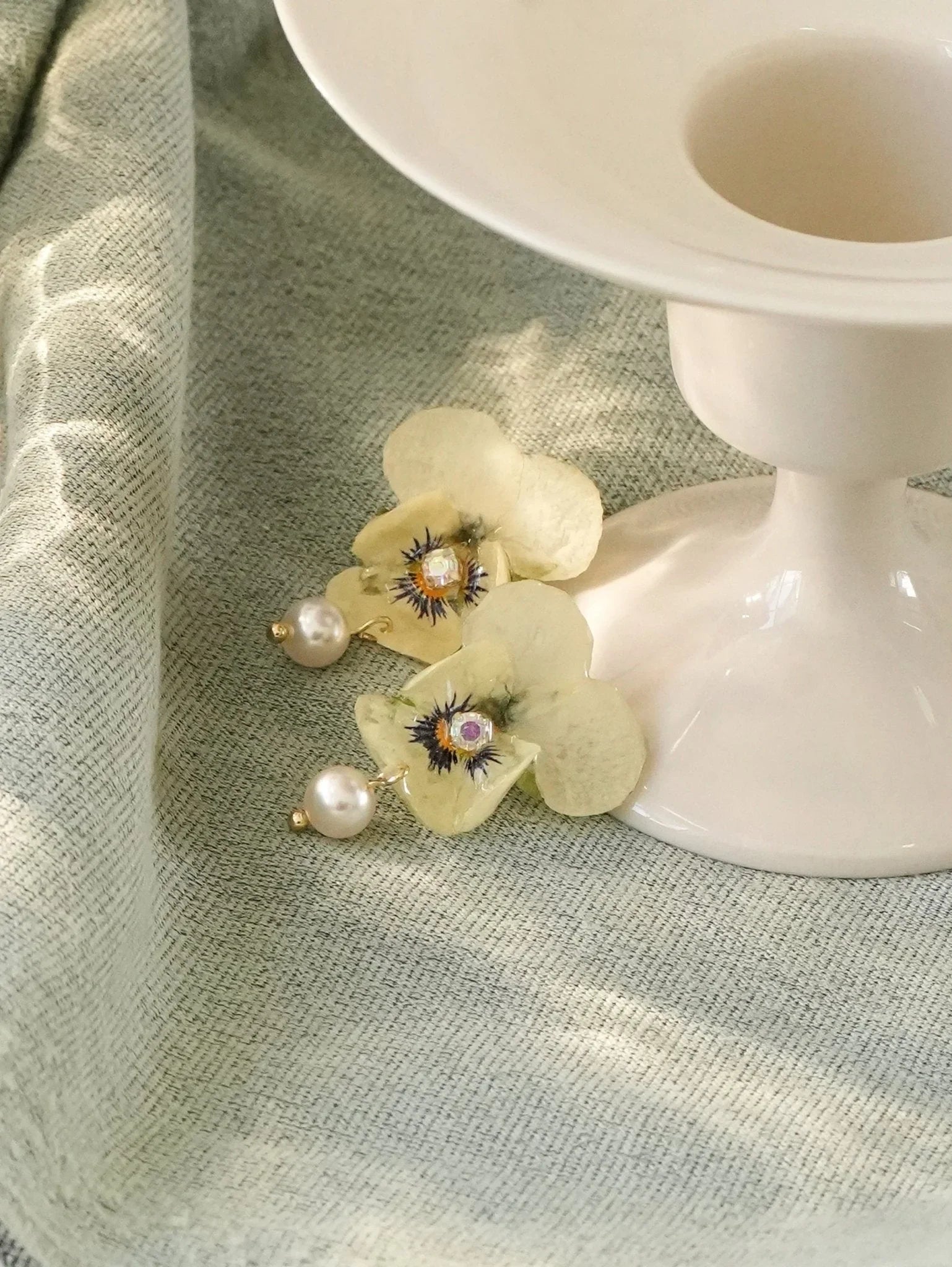 "Singing Garden" Real Viola Pansy Earrings