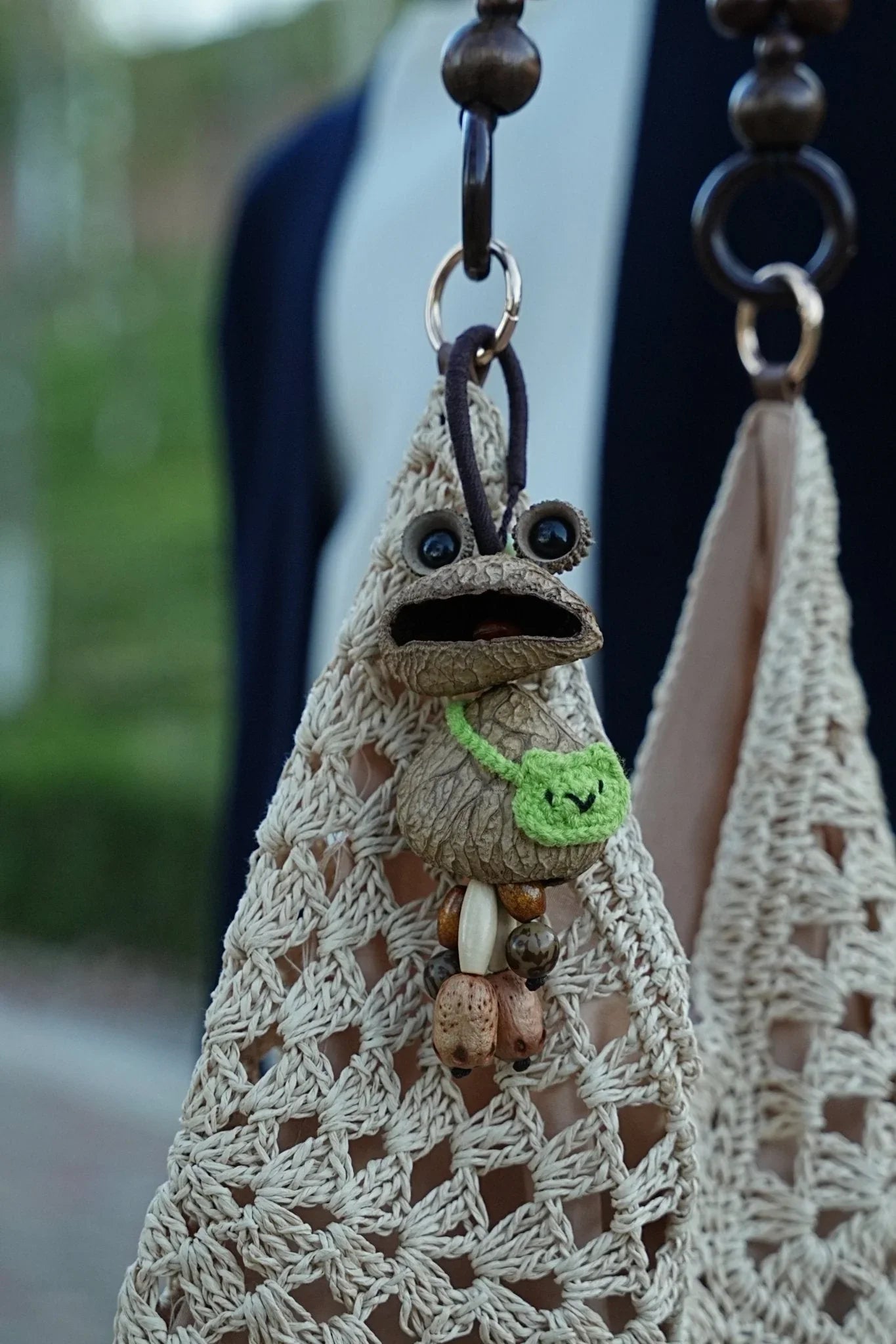 "The Wandering Frog" Seed Knit Charm
