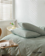 Thin Stripe Bedding Set / Blue Ever Lasting