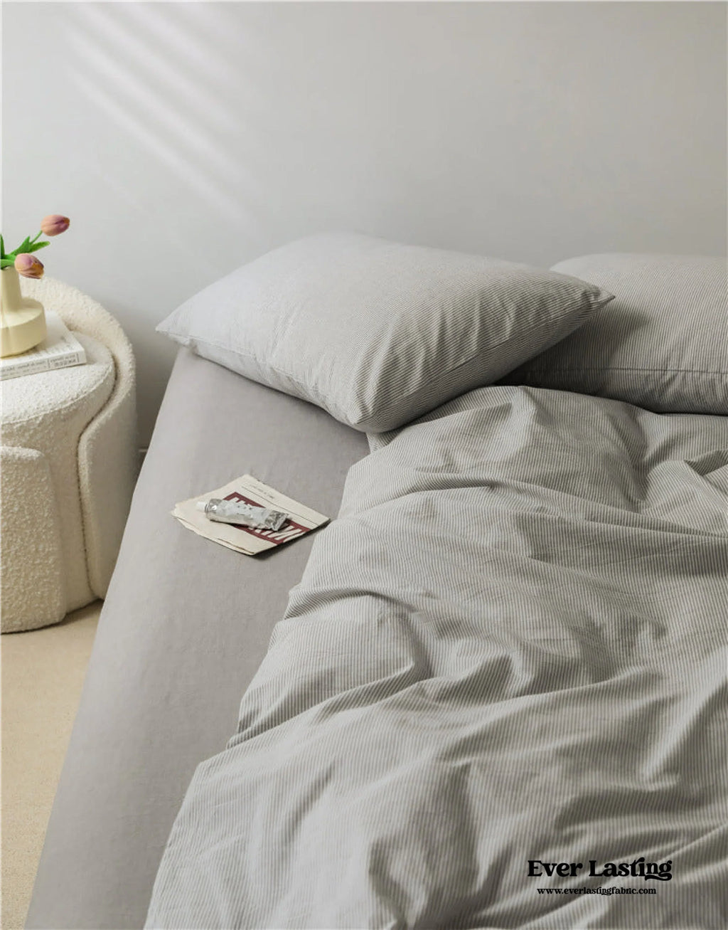 Thin Stripe Bedding Set / Blue Ever Lasting