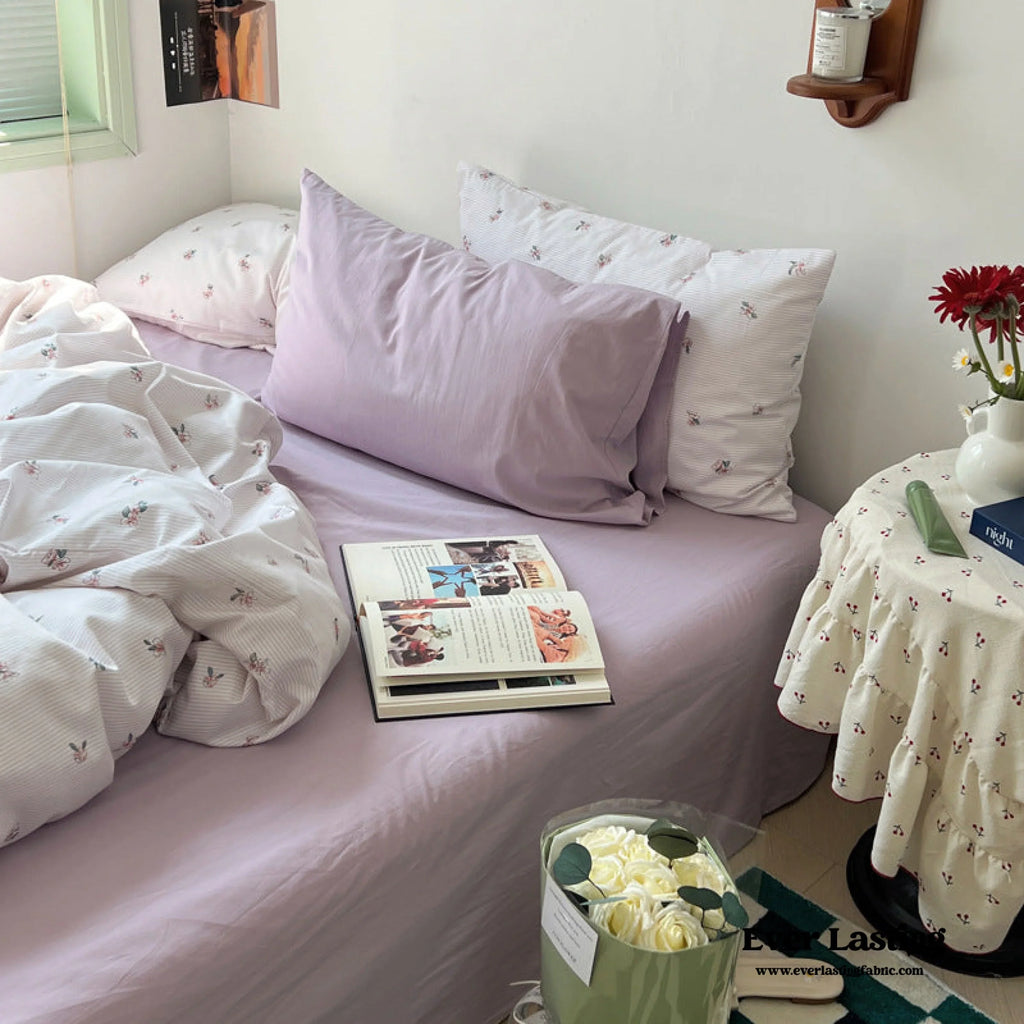 Thin Stripe Floral Bedding Set / Blue Ever Lasting