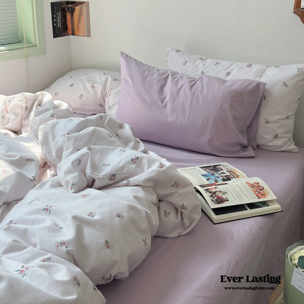 Thin Stripe Floral Bedding Set / Blue Ever Lasting