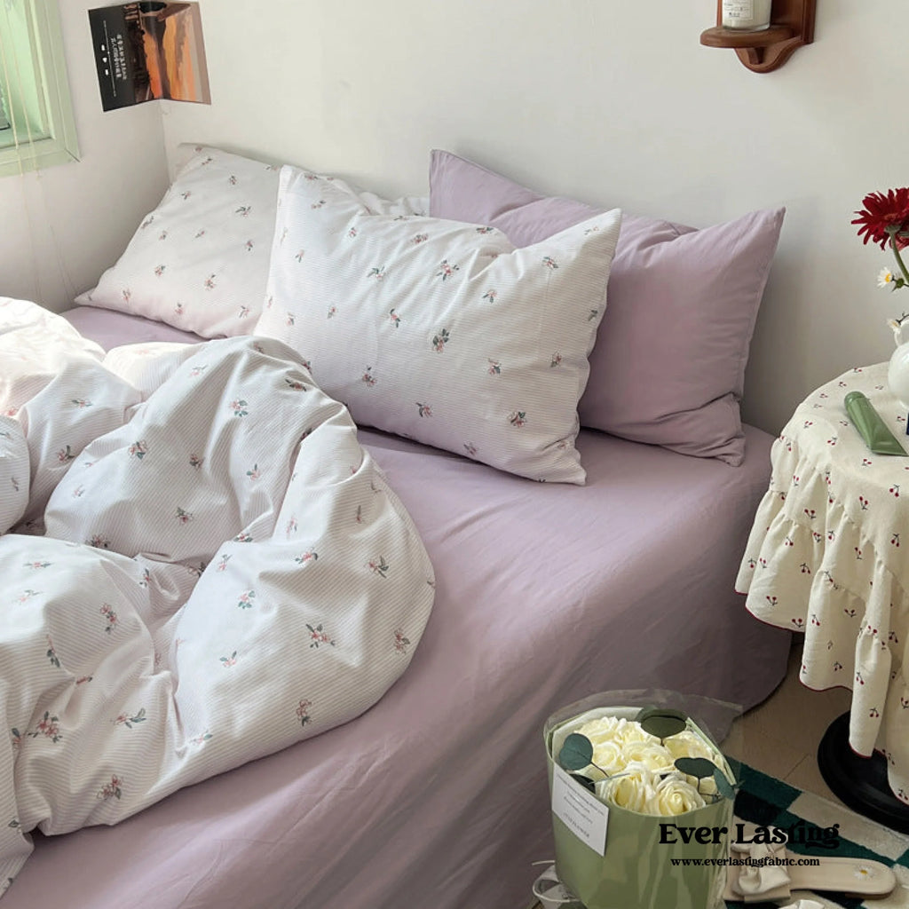 Thin Stripe Floral Bedding Set / Blue Ever Lasting