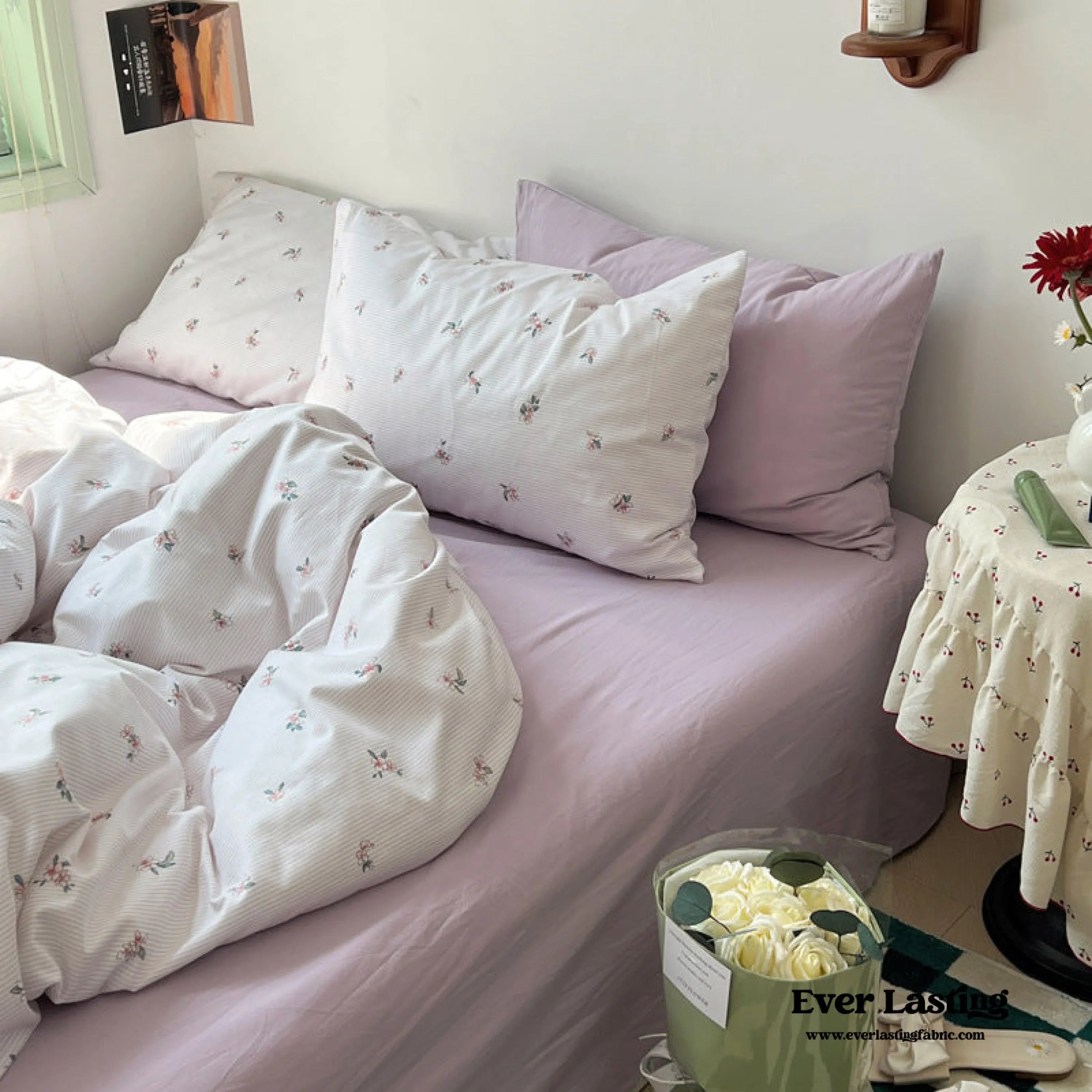 Thin Stripe Floral Bedding Set / Blue Ever Lasting