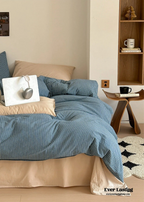 Thin Striped Bedding Set / Red Ever Lasting