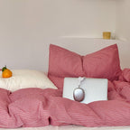 Thin Striped Bedding Set / Red