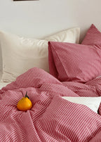 Thin Striped Bedding Set / Red Ever Lasting