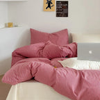 Thin Striped Bedding Set / Red Ever Lasting