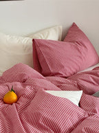 Thin Striped Bedding Set / Red