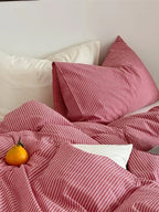 Thin Striped Bedding Set / Red