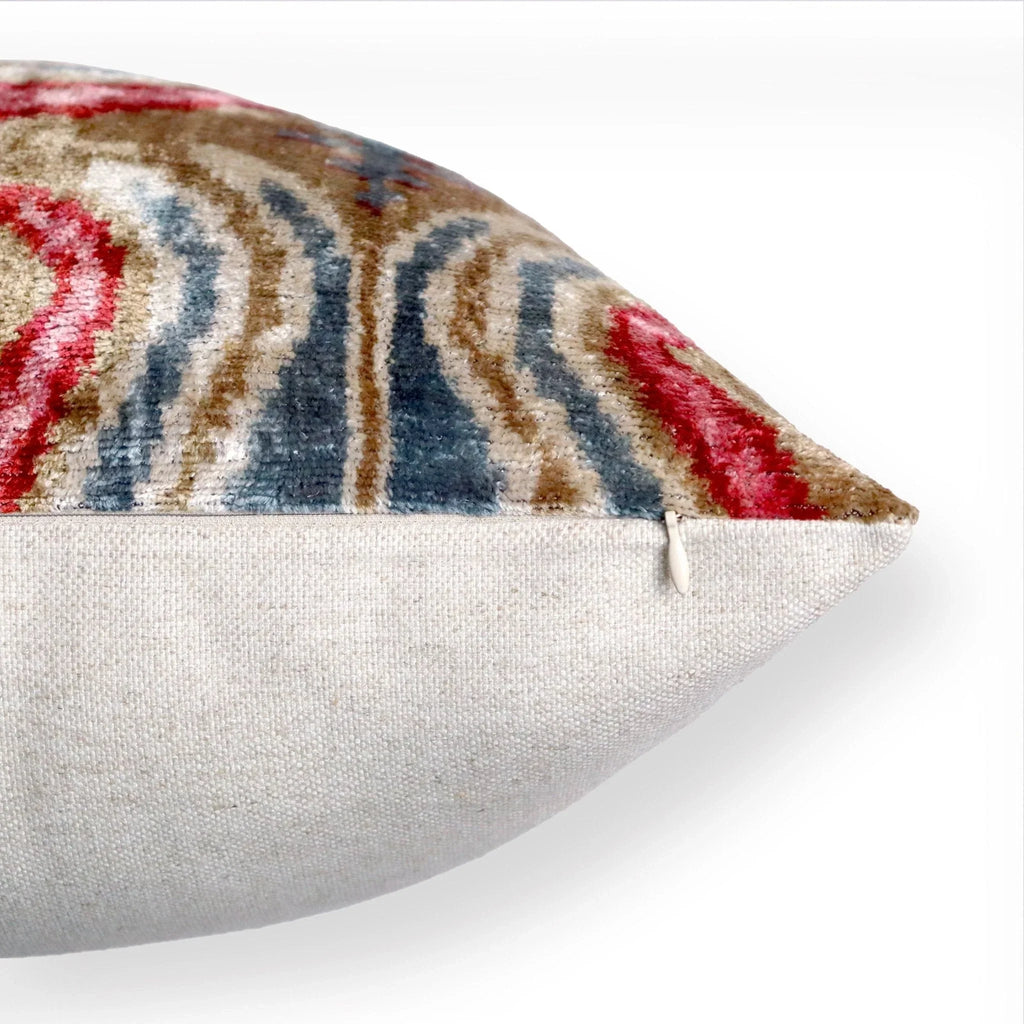 Canvello Modern Farmhouse Throw Pillows | X in (45 X Cm), detail shot - House Of Avana