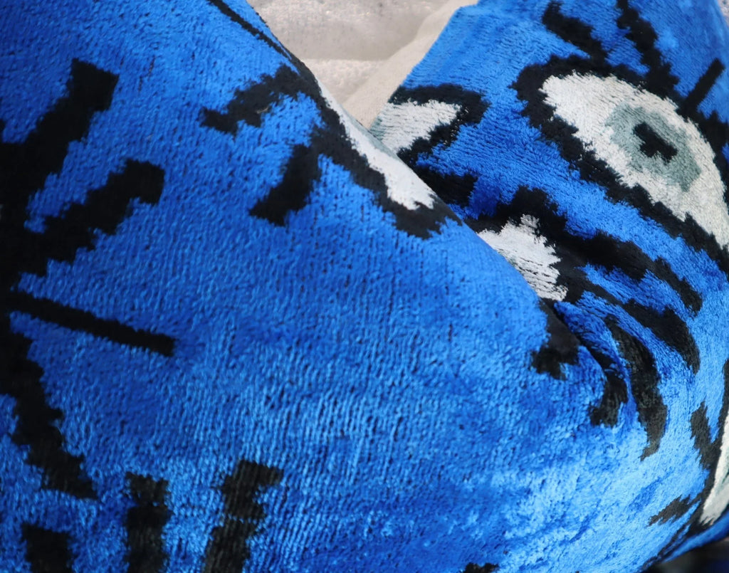 Canvello Handmade Luxury Handmade Velvet Silk Evil Eye Throw Pillow with Down Insert, dimensions view - House Of Avana