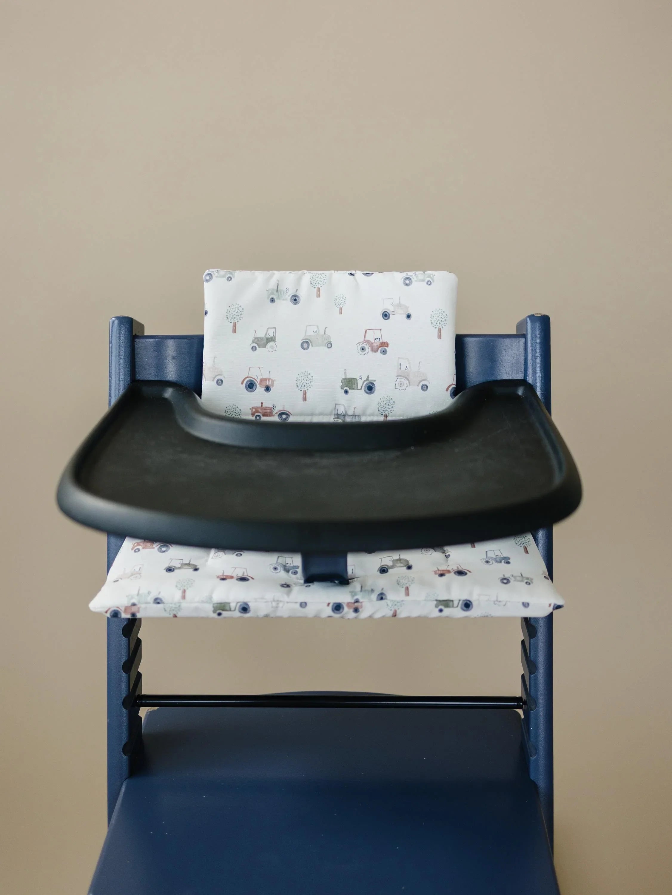 Tiny Tractors Cushion for the Stokke Tripp Trapp Highchair - Wipeable Cover - Baby Highchair Accessories