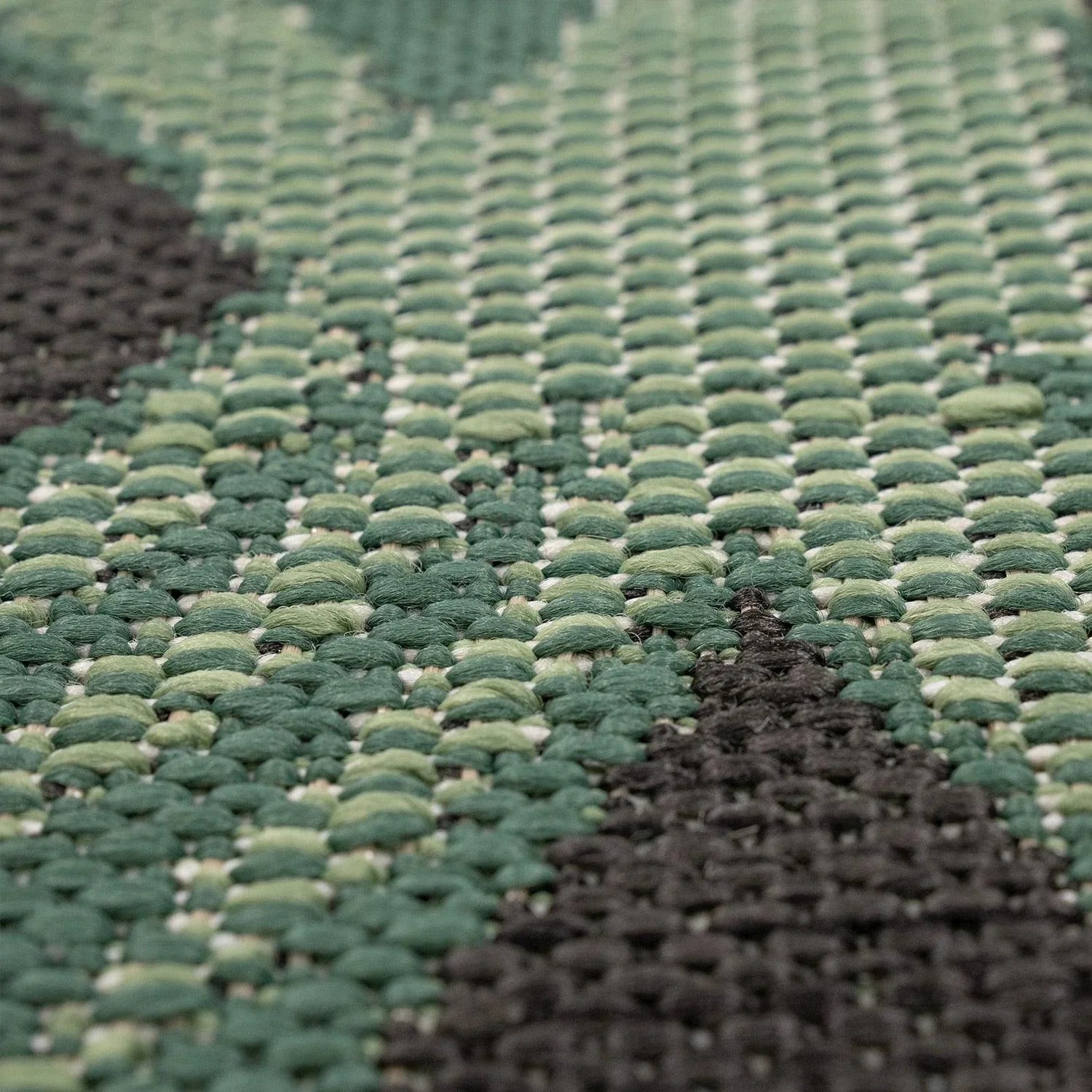 Tropical Outdoor Rug Ostende Palm Trees - Black Green RugYourHome