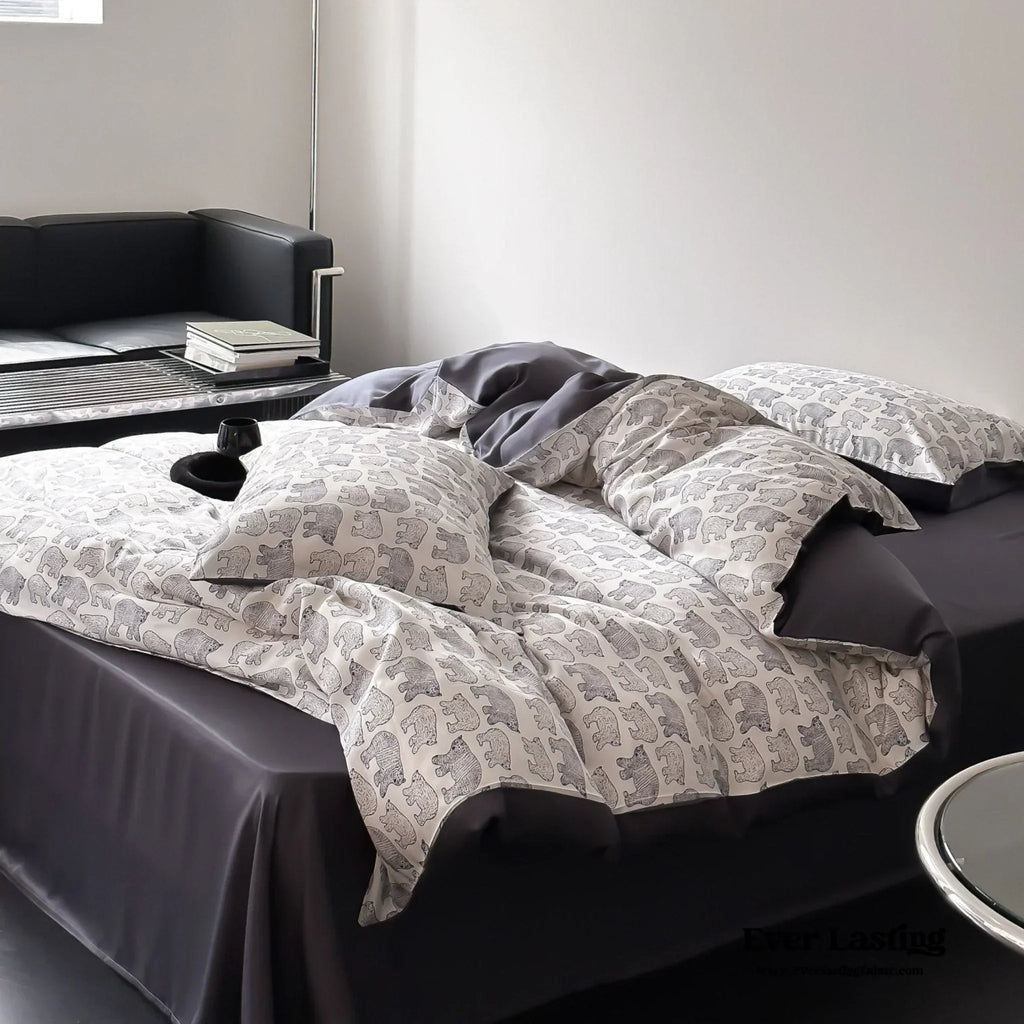 Twilight Zone Silky Tencel Bedding Set / White + Gray Ever Lasting