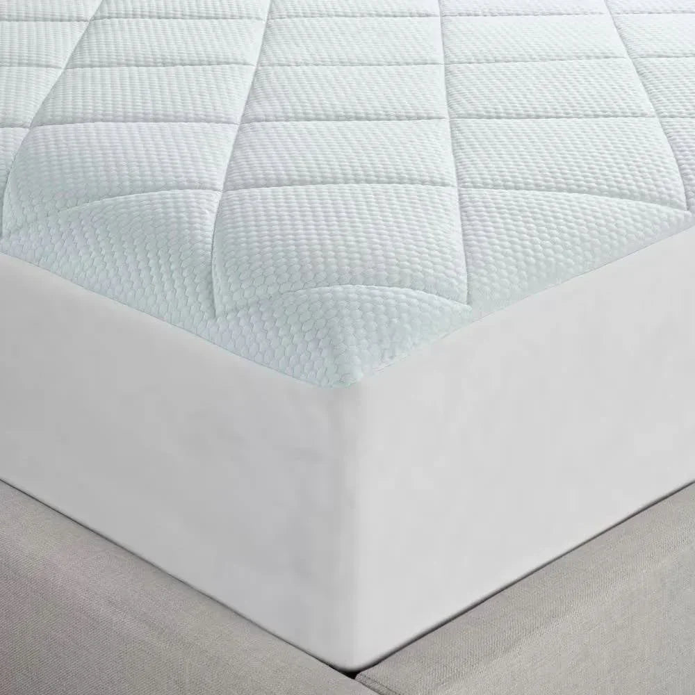 Twin size Washable Quilted Mattress Pad with Elastic Fitted Skirt
