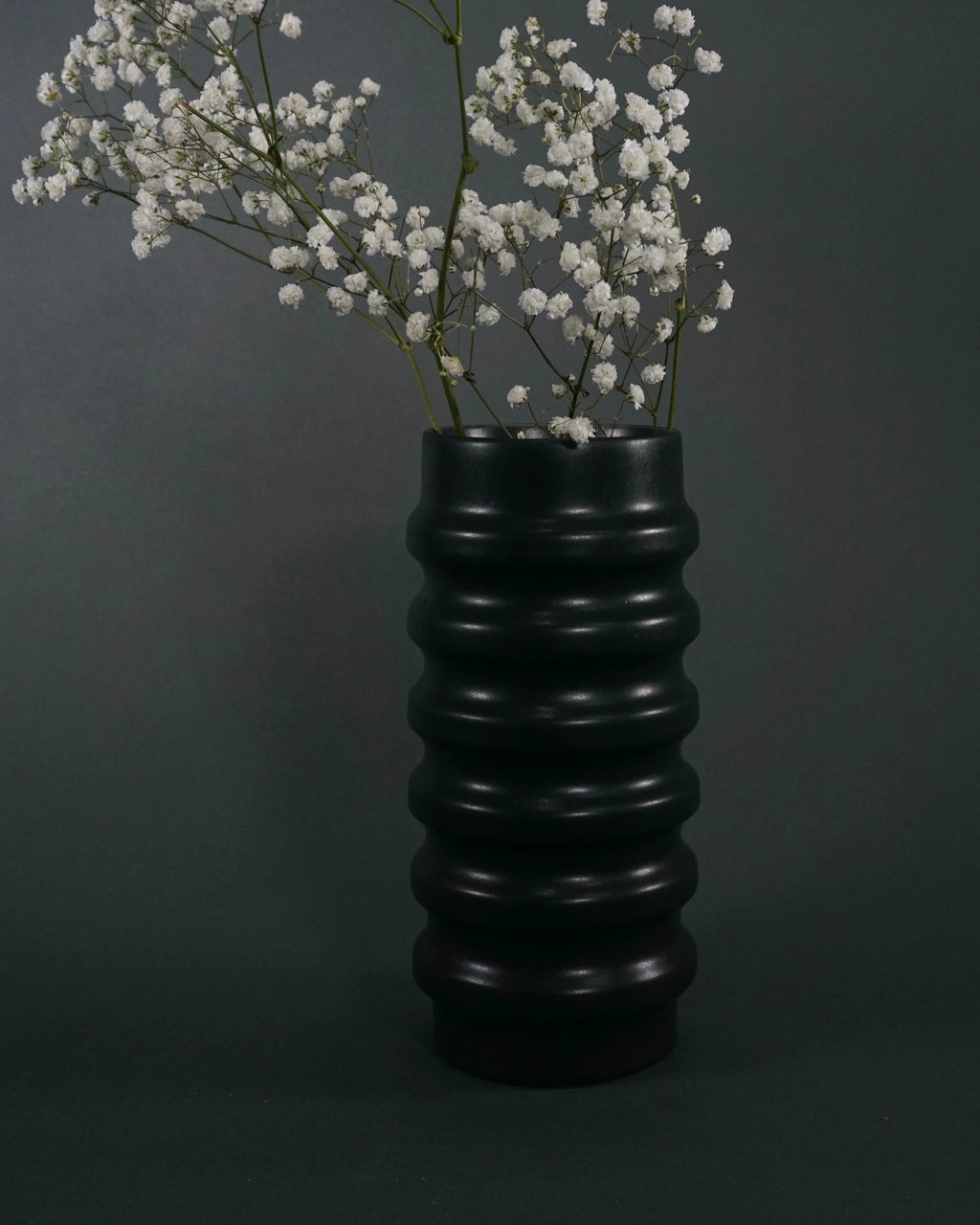 Primera Vase, lifestyle image - House Of Avana