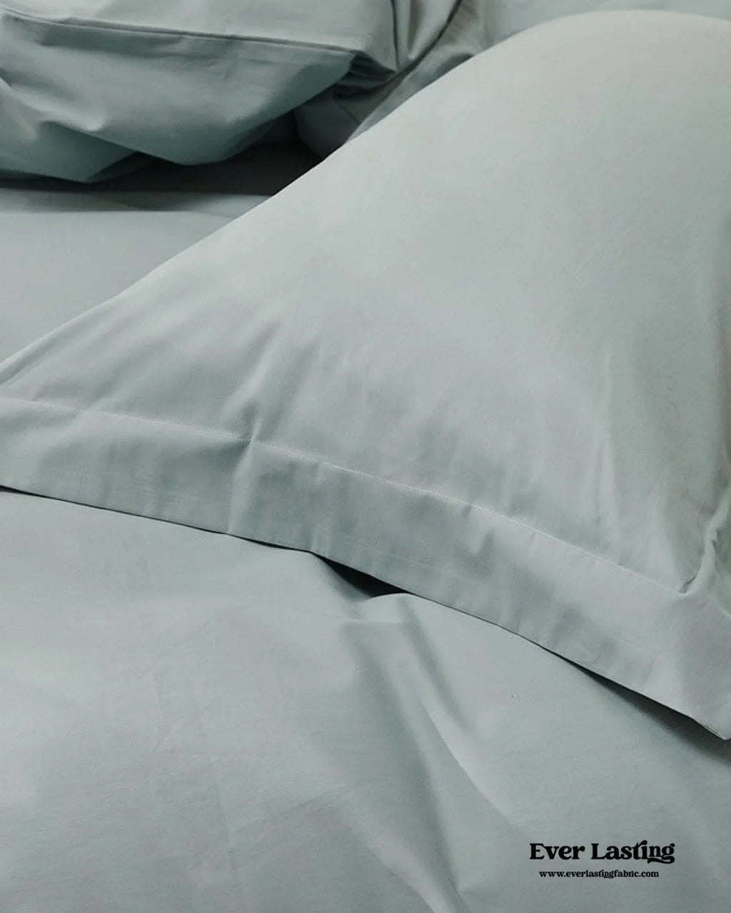 Velvære Luxe Solid Color Cotton Bedding Set / White Ever Lasting