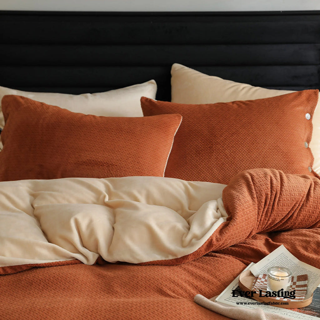 Velvet Buttoned Bedding Set / Orange Ever Lasting