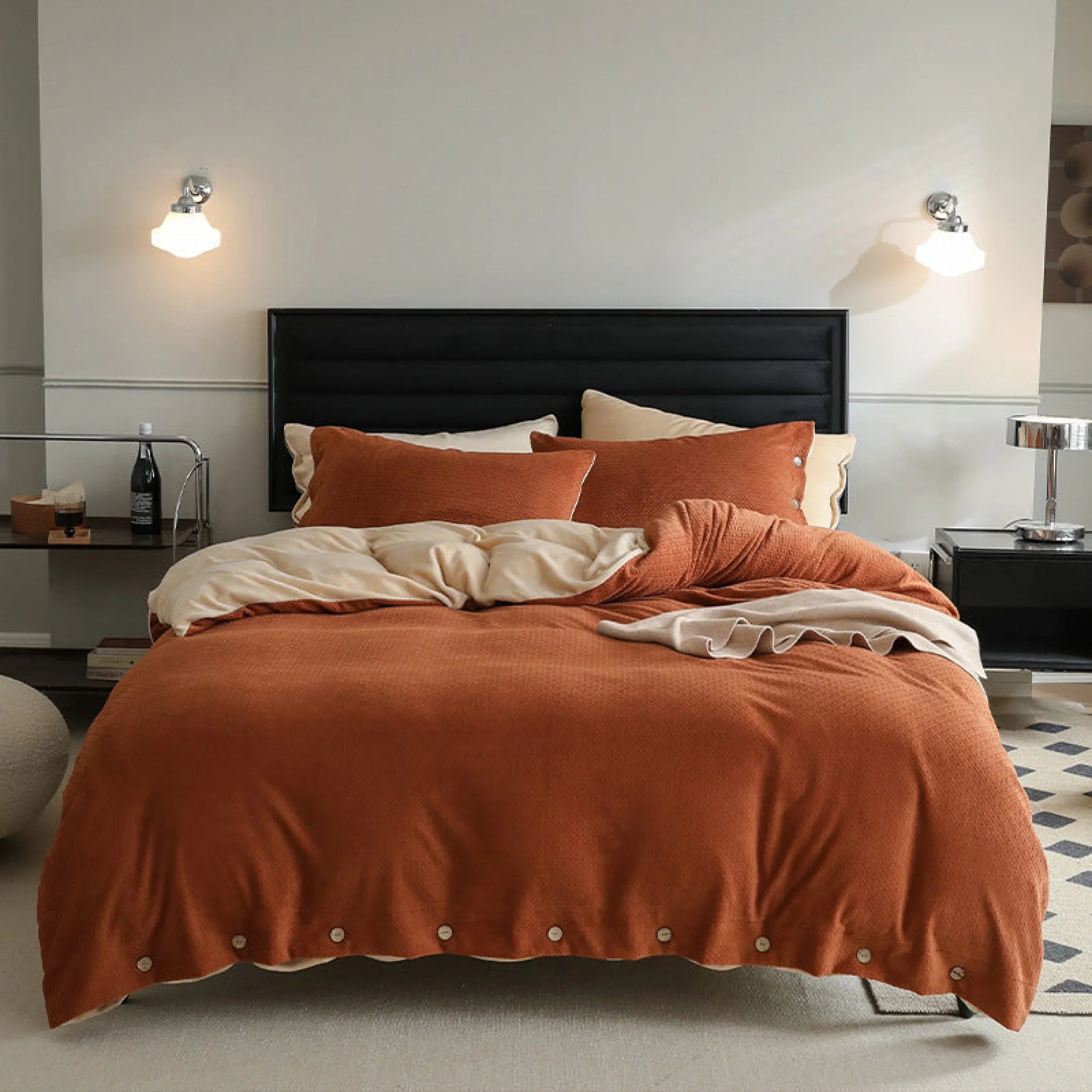 Velvet Buttoned Bedding Set / Orange Ever Lasting