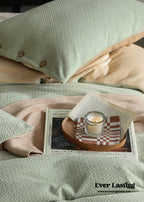 Velvet Buttoned Bedding Set / Orange Ever Lasting