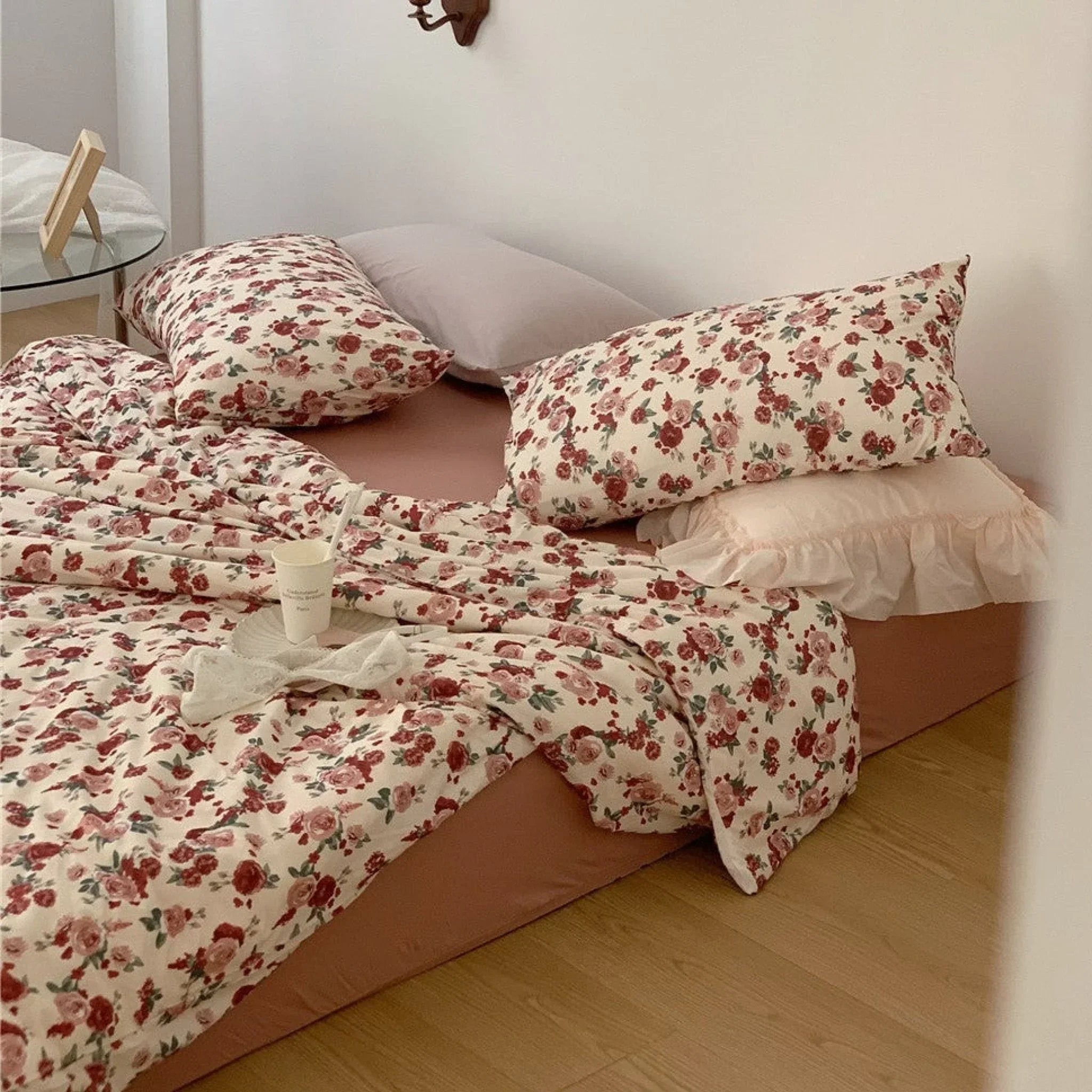 Vintage Floral Jersey Knit Bedding Set / Maroon Red Ever Lasting