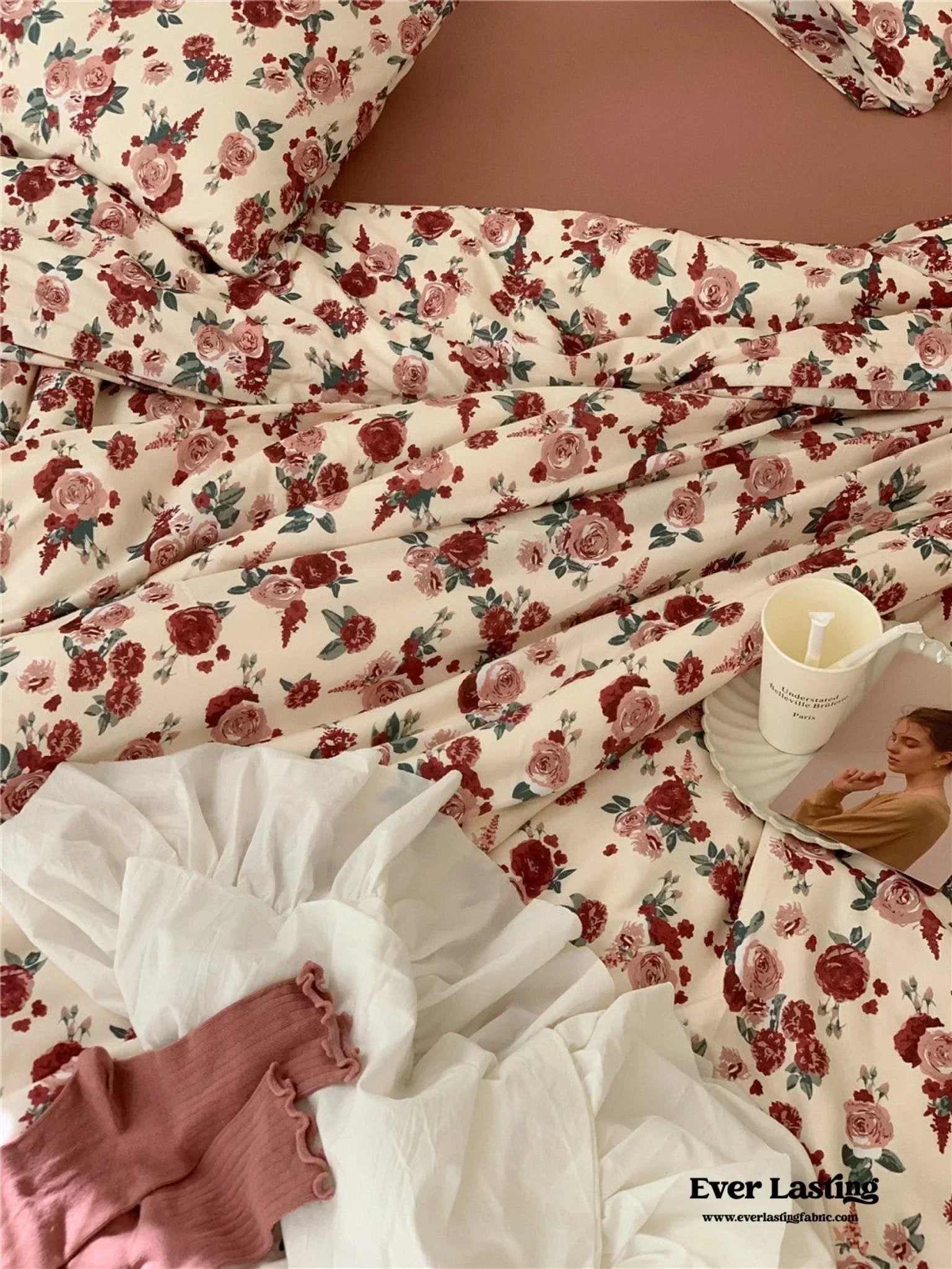 Vintage Floral Jersey Knit Bedding Set / Maroon Red Ever Lasting