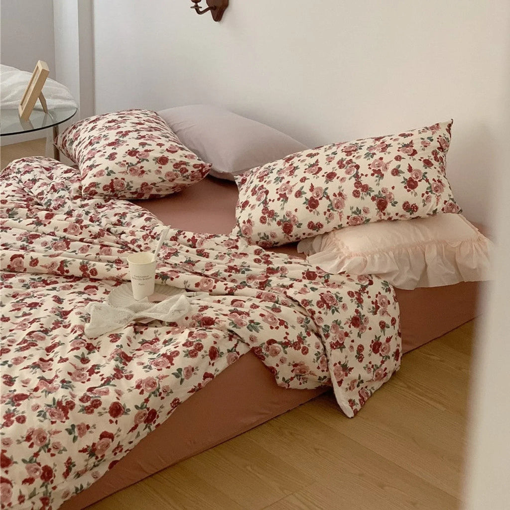Vintage Floral Jersey Knit Bedding Set / Rust Pink Ever Lasting