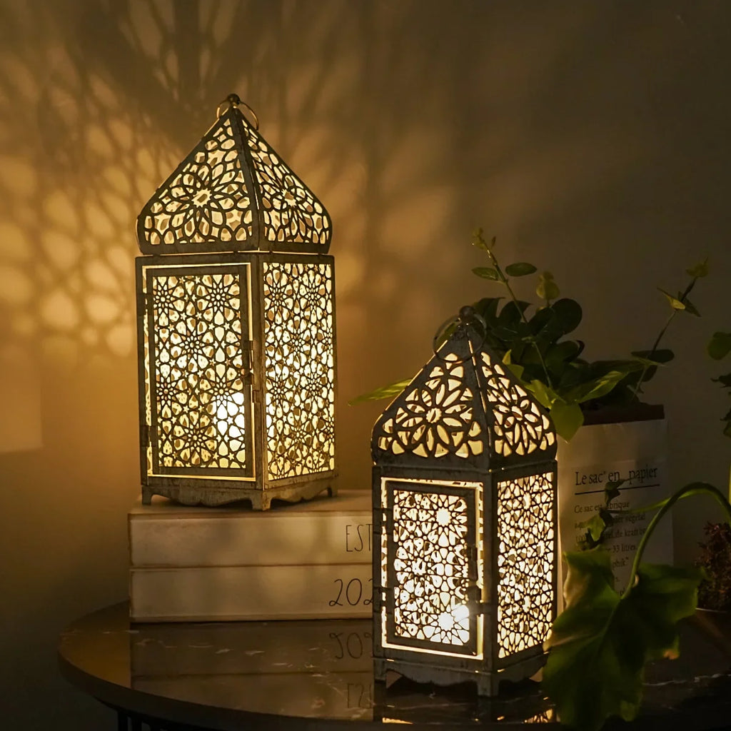 2 sets/1 set of hollow projection metal iron tabletop candlestick set, white brushed Golden to do the old candlestick base, a variety of festivals universal Moroccan atmosphere home decoration candlestick [one big one small, House Of Avana