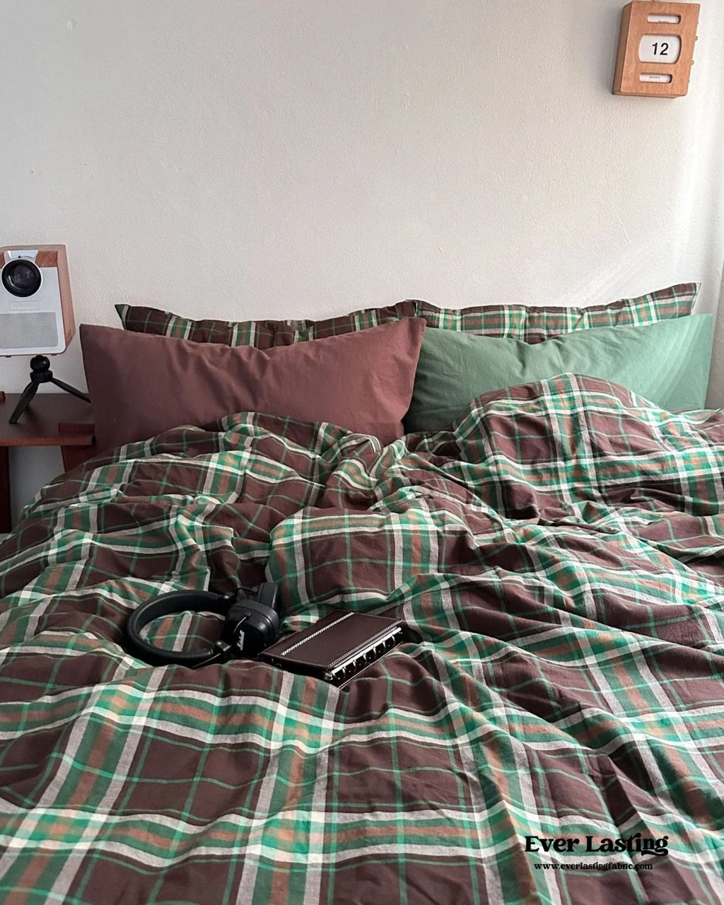 Vintage Plaid Bedding Set / Red & Green Ever Lasting