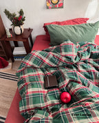 Vintage Plaid Bedding Set / Red & Green Ever Lasting