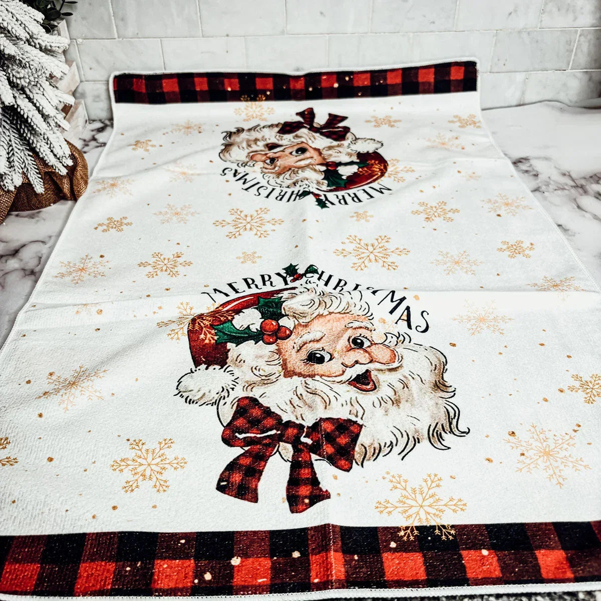 Vintage Santa Hand Towel Gia Roma