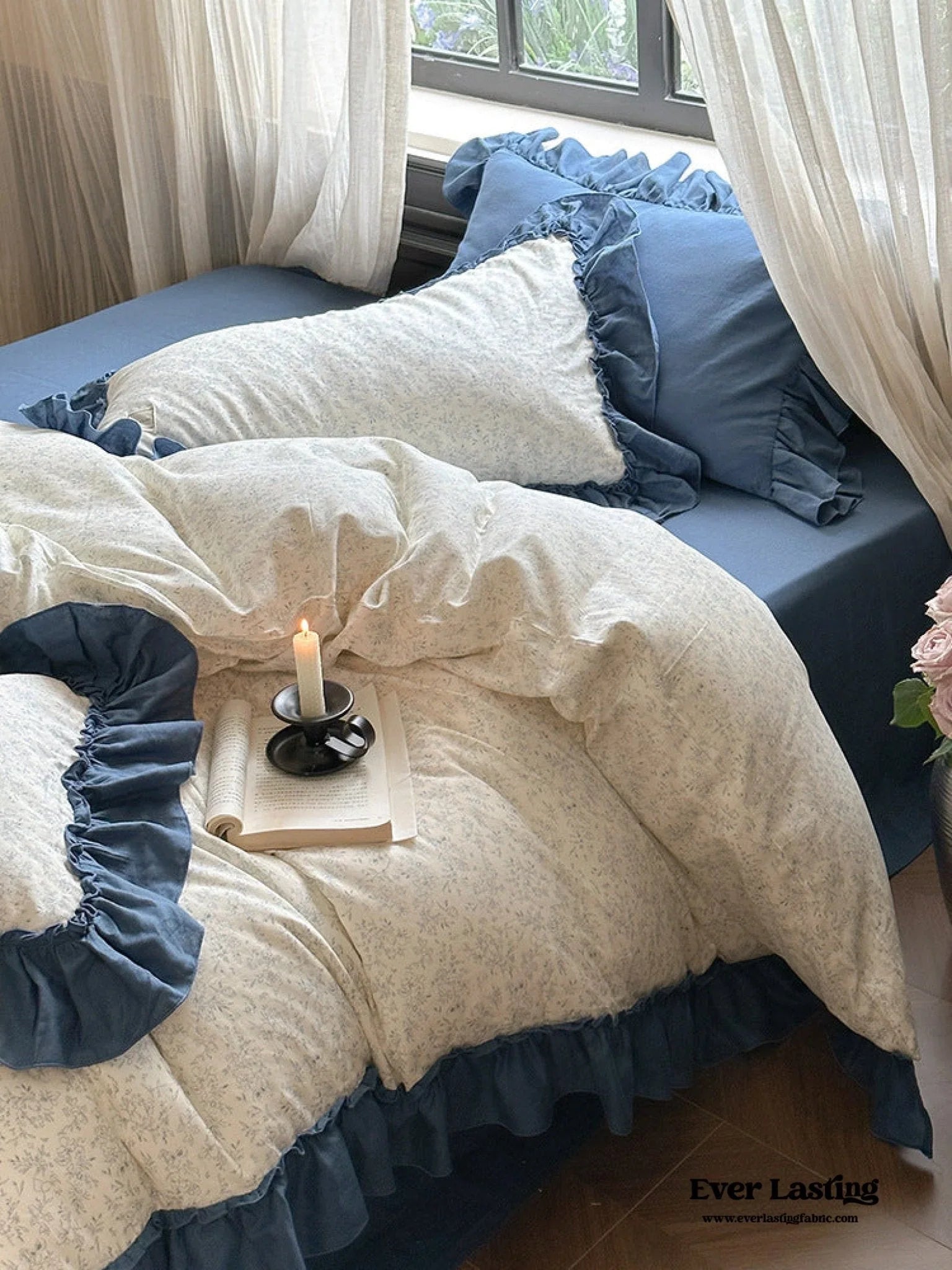 Vivienne Floral Double Gauze Bedding Set / Blue Ocean Ever Lasting