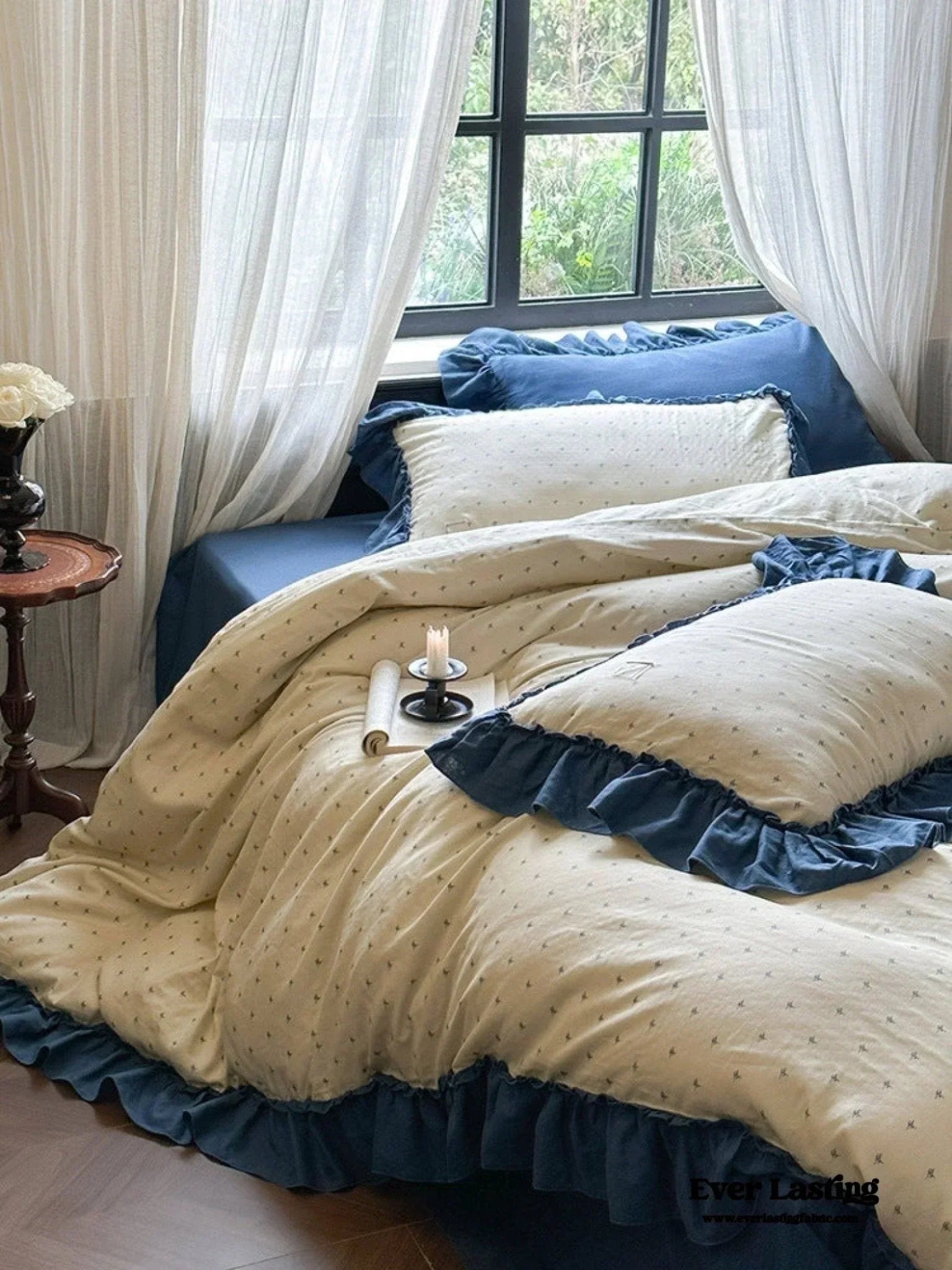 Vivienne Floral Double Gauze Bedding Set / Blue Ocean Ever Lasting
