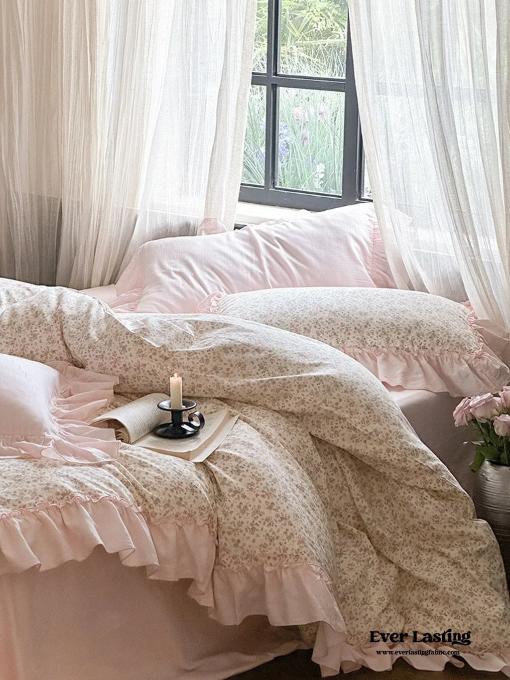 Vivienne Floral Double Gauze Bedding Set / Blush Pink Ever Lasting