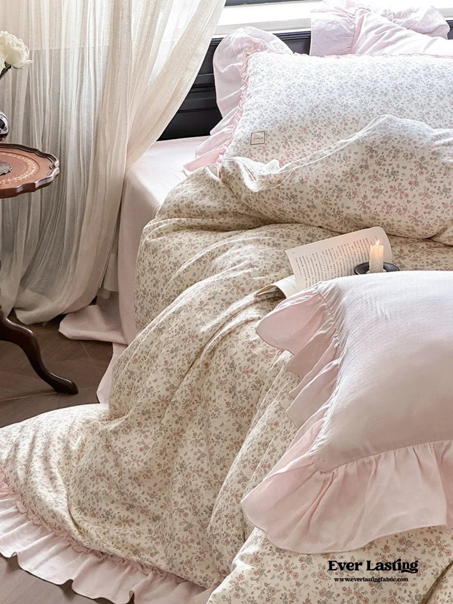 Vivienne Floral Double Gauze Bedding Set / Blush Pink Ever Lasting