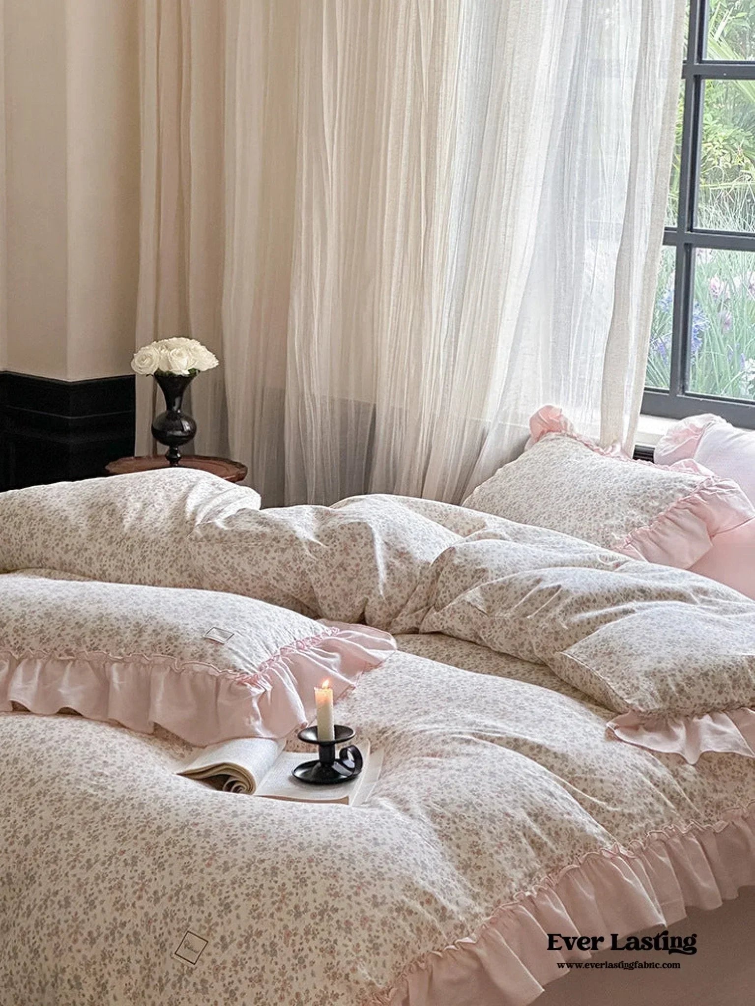 Vivienne Floral Double Gauze Bedding Set / Blush Pink Ever Lasting