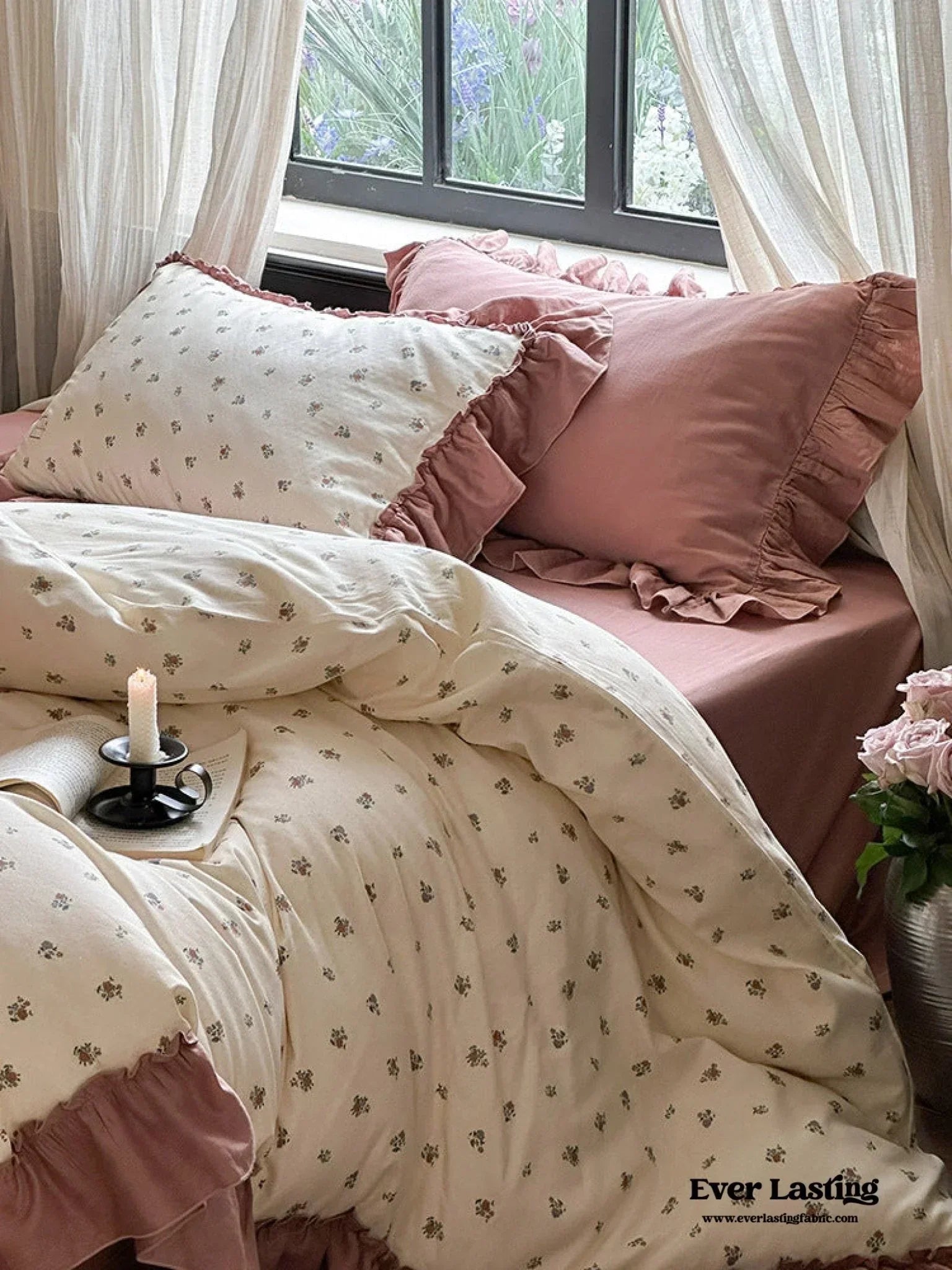Vivienne Floral Double Gauze Bedding Set / Blush Pink Ever Lasting