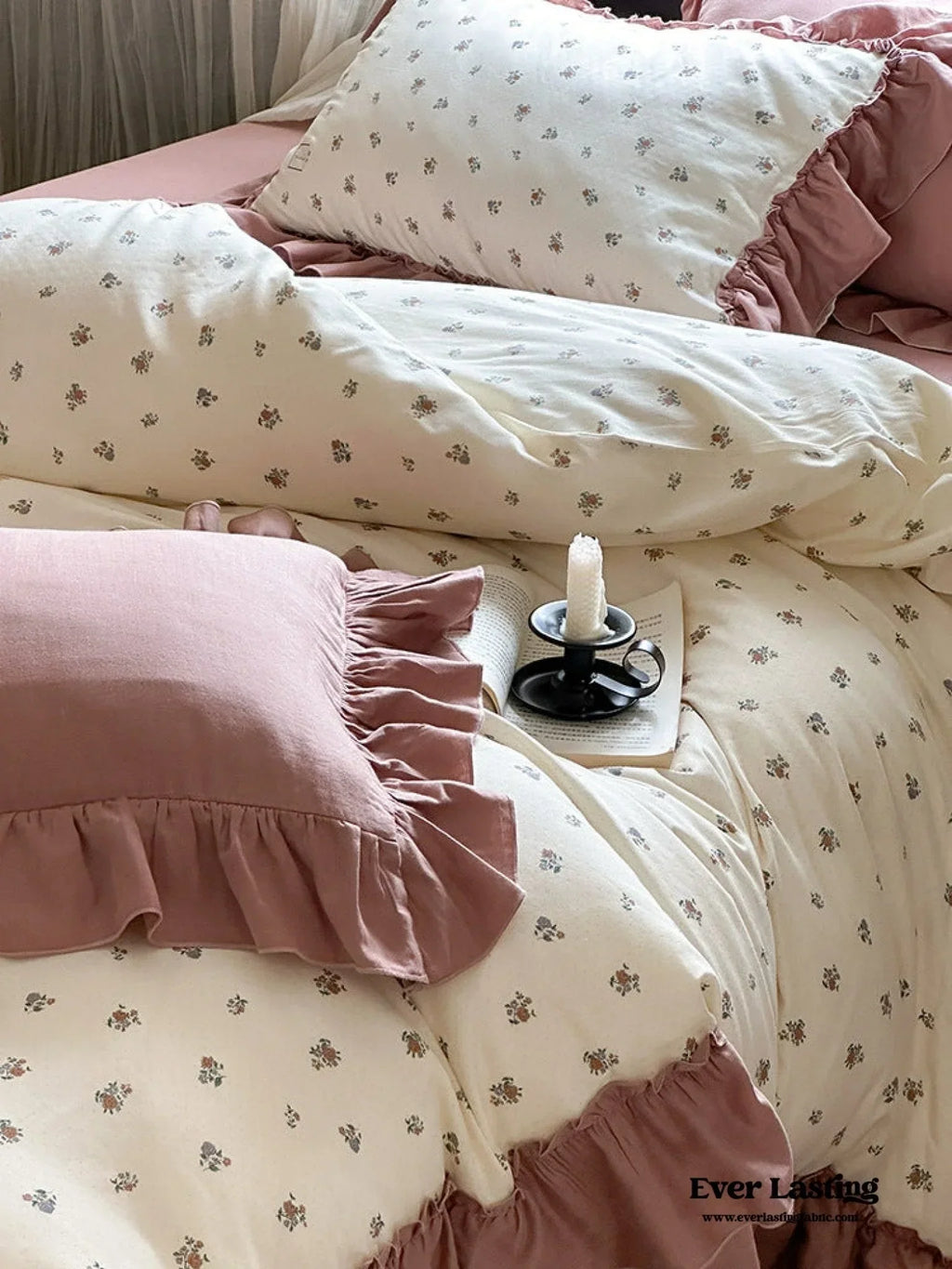 Vivienne Floral Double Gauze Bedding Set / Blush Pink Ever Lasting