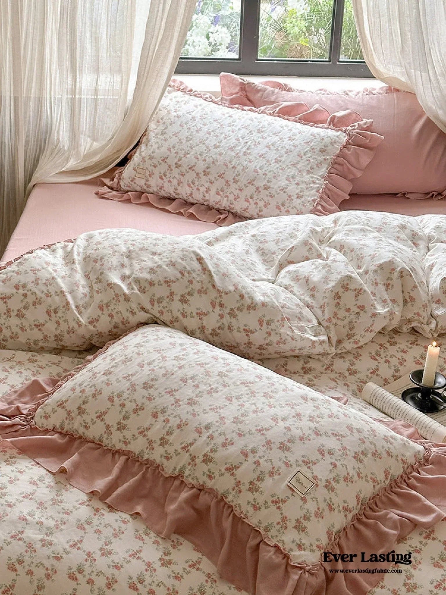 Vivienne Floral Double Gauze Bedding Set / Blush Pink Ever Lasting