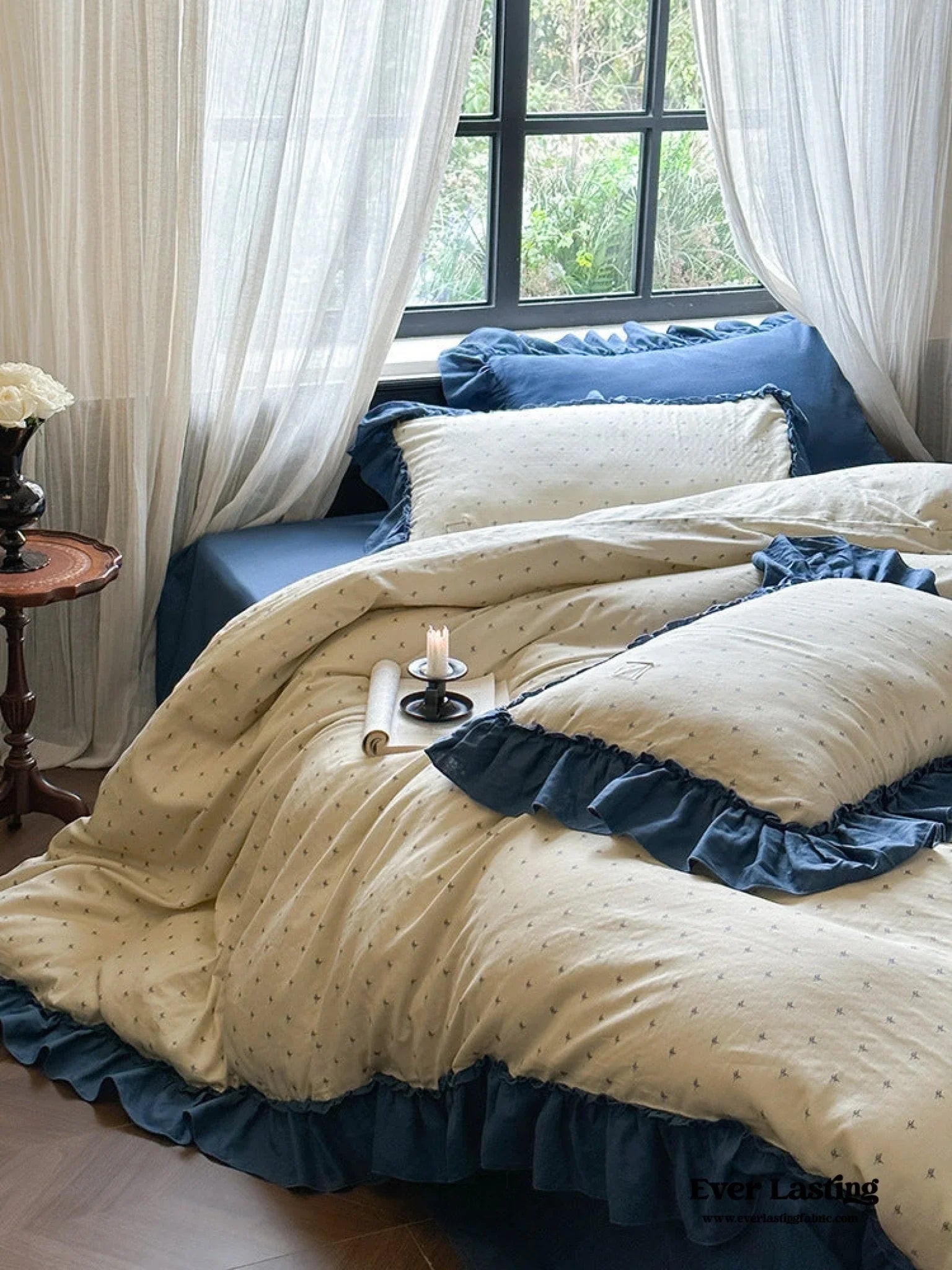 Vivienne Floral Double Gauze Bedding Set / Maroon Red Ever Lasting