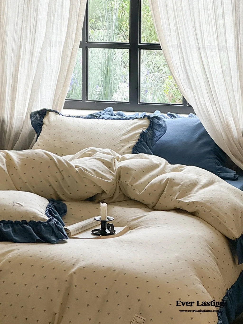 Vivienne Floral Double Gauze Bedding Set / Maroon Red Ever Lasting