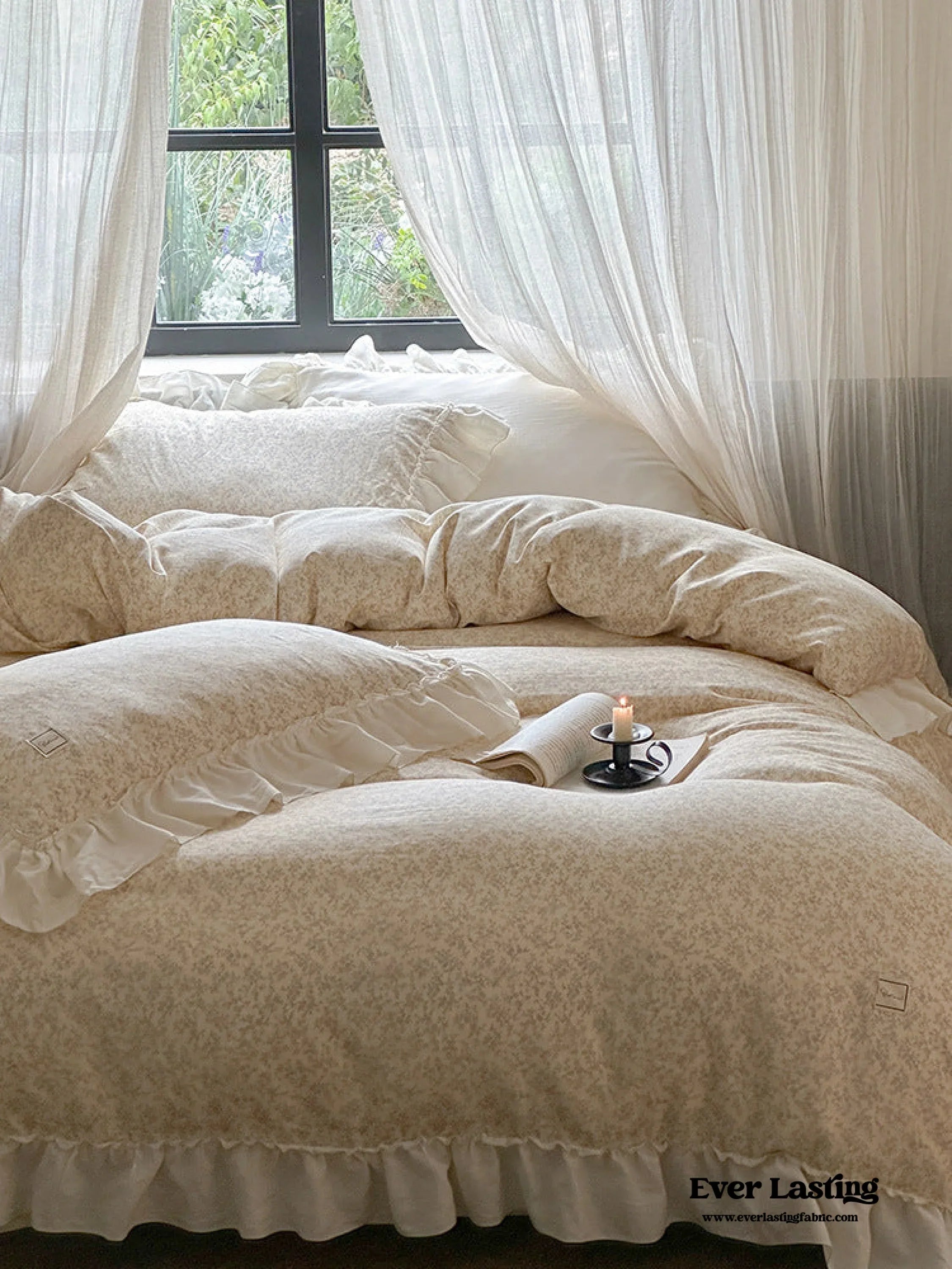 Vivienne Floral Double Gauze Bedding Set / Pale Yellow Ever Lasting