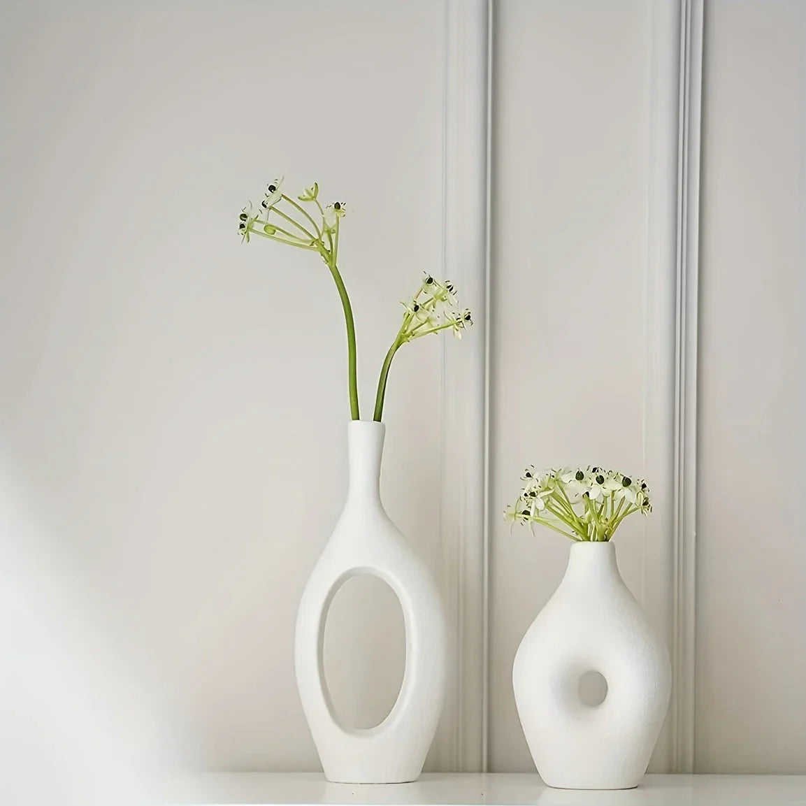 White ceramic vases, set of four, decorative pieces - House of Avana