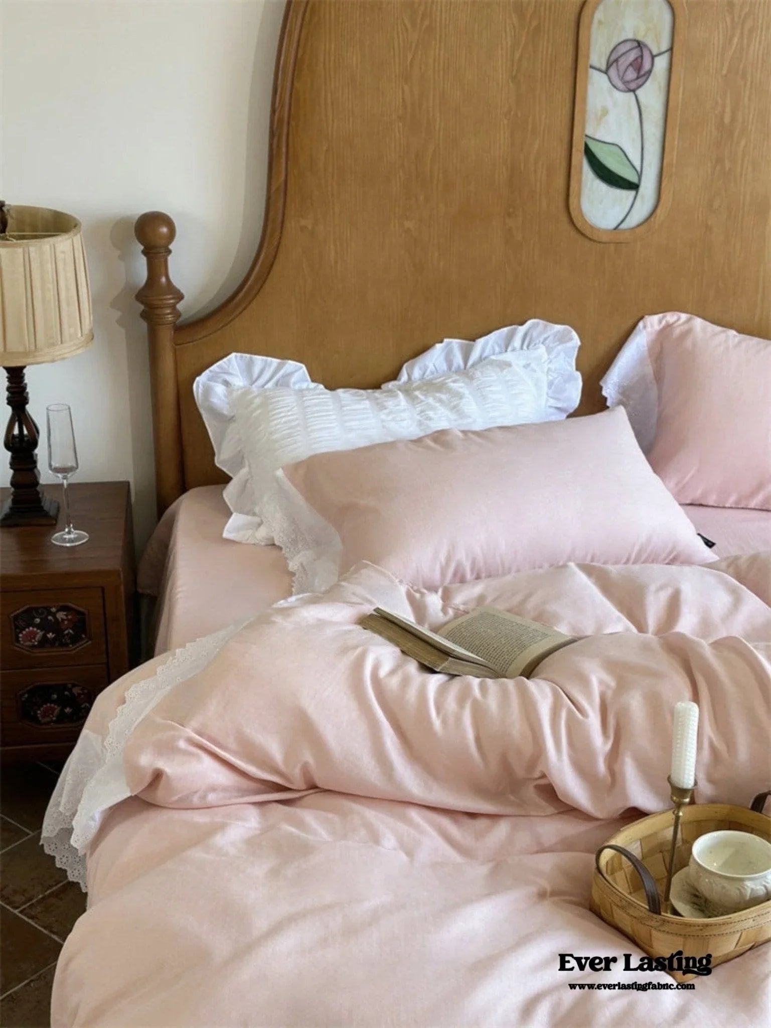 White Ruffle Lace Bedding Set / Purple Ever Lasting