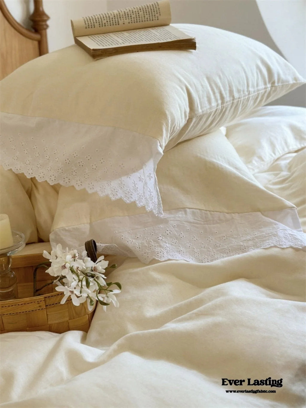 White Ruffle Lace Bedding Set / Purple Ever Lasting