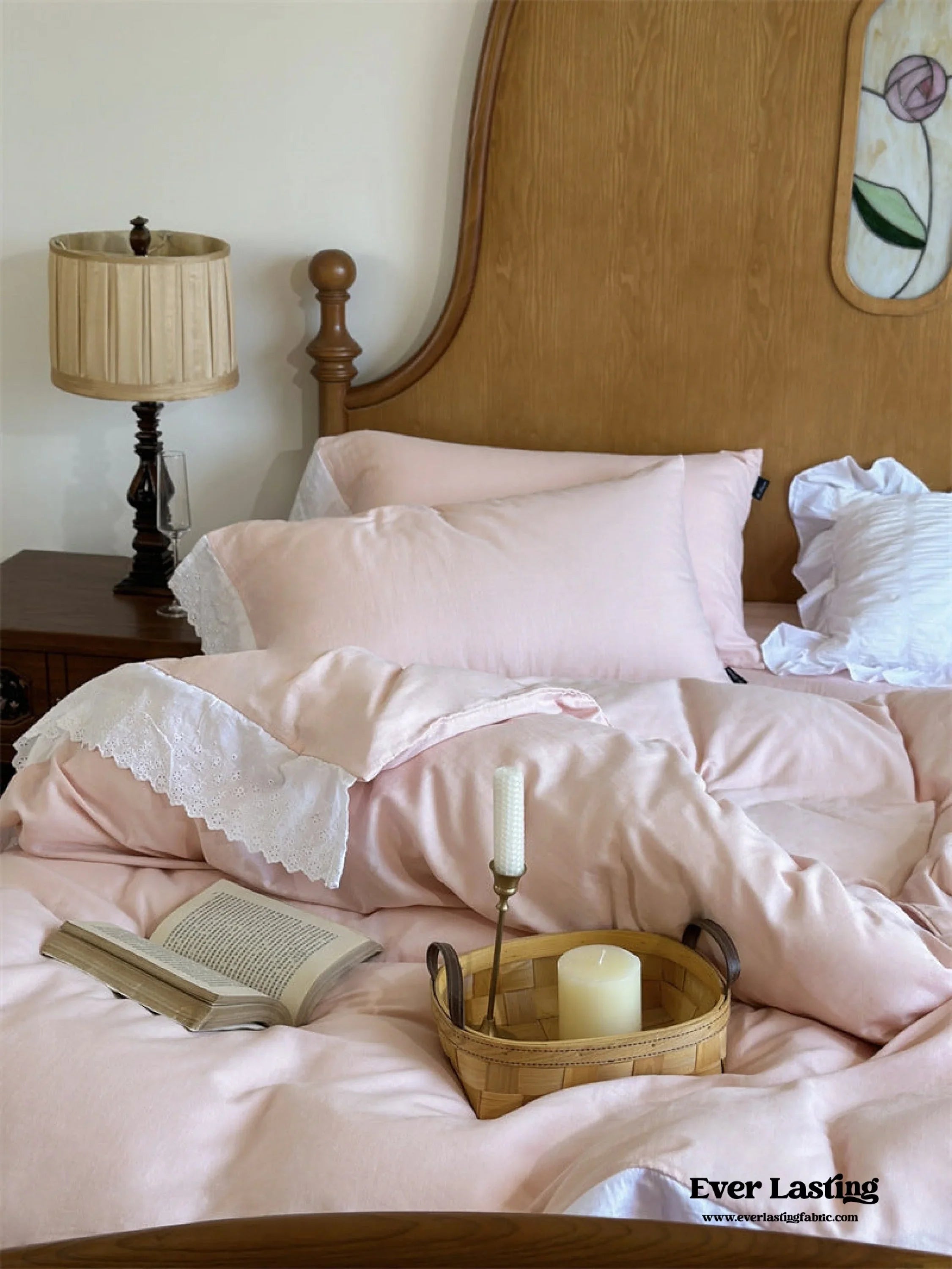 White Ruffle Lace Bedding Set / Purple Ever Lasting