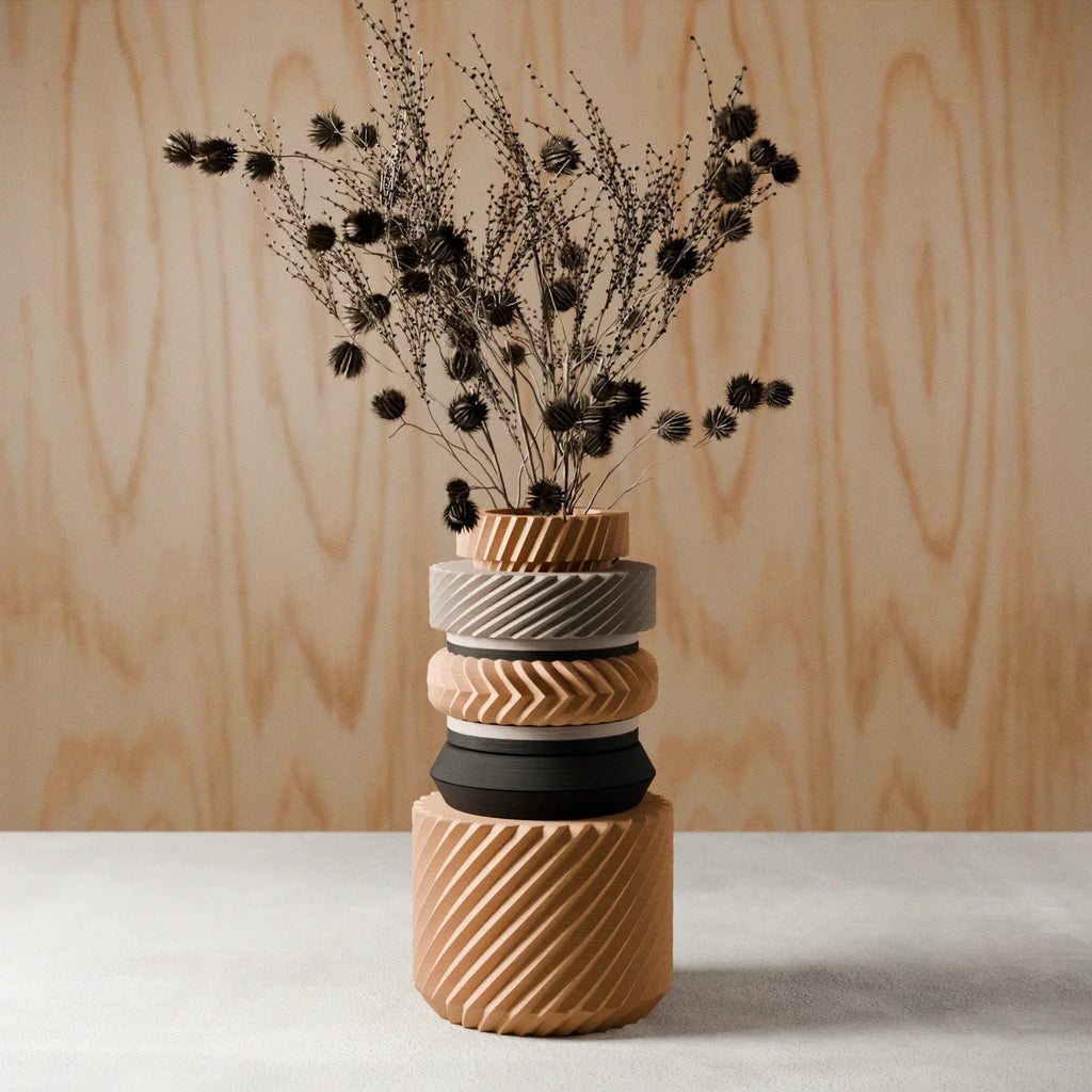 Wonder Vase, back view - House Of Avana